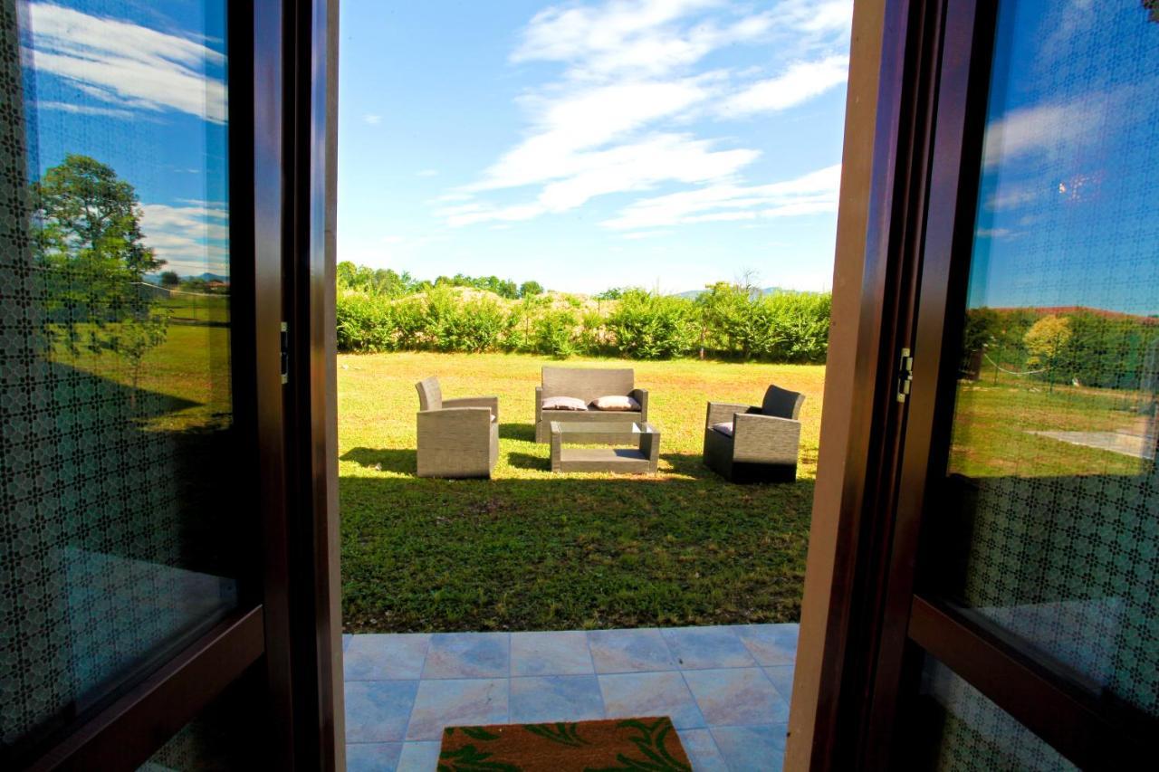 B&B Cascina Quaderna Castenedolo Exteriör bild