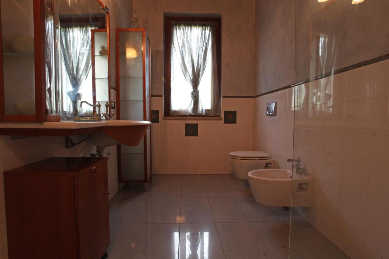 B&B Cascina Quaderna Castenedolo Exteriör bild